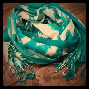 Scarf/wrap